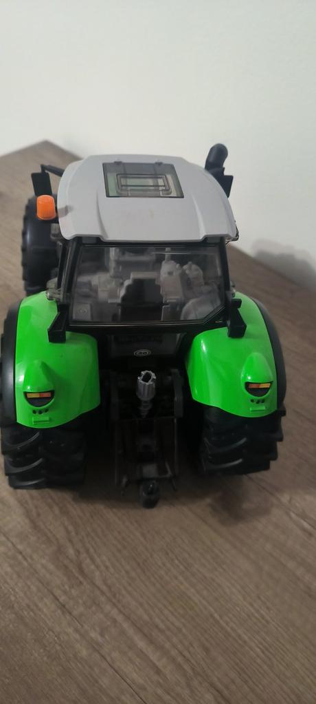 Traktor bruder deutz agrotron x720, 