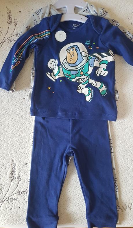 Dvojdielná súprava, 68 / 74