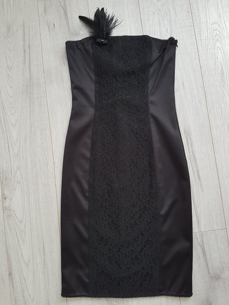 Krásne šaty zn. denny rose veľ.xs, xs