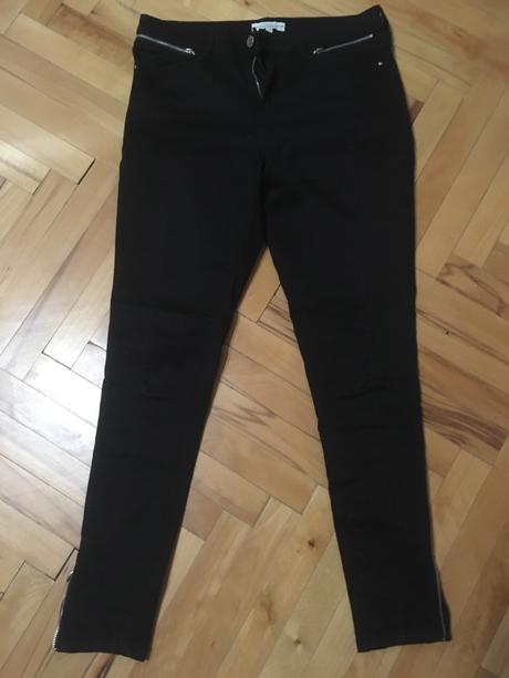 Čierne nohavice so zipsami, f&f,m