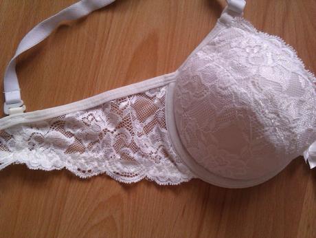 Podprsenka čipkovaná , 75b