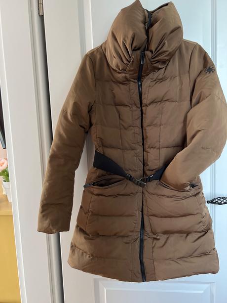 Páperová bunda, zara,s