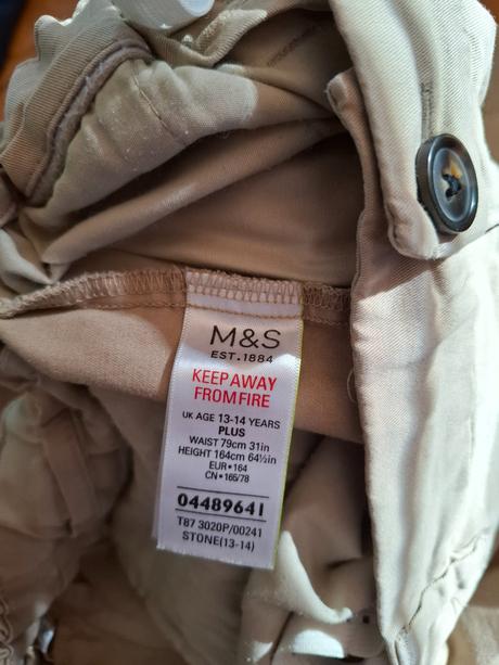Kraťasy, marks & spencer,158