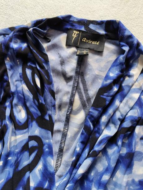 Elegantné šaty avirate, 40