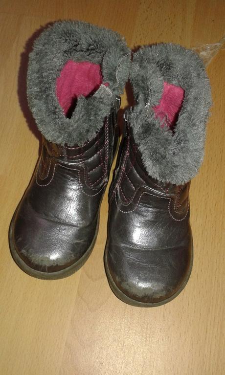 Čižmičky, bubble gummers,24