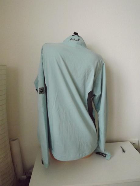 Bunda, jack wolfskin,l