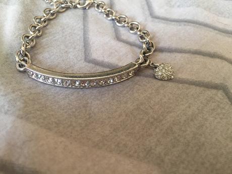 Mam na predaj naramok,