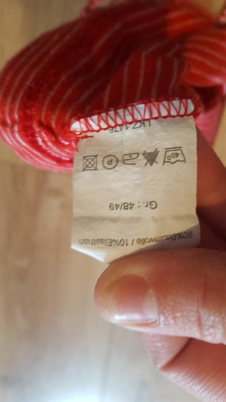 Červená čiapočka, <50