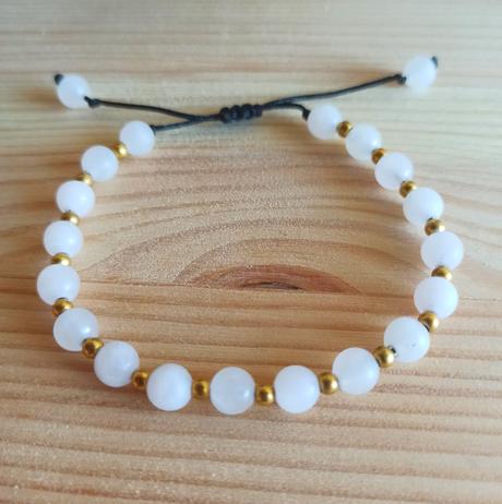 Handmade naramočky minerálne aj z obyčajných koral, 