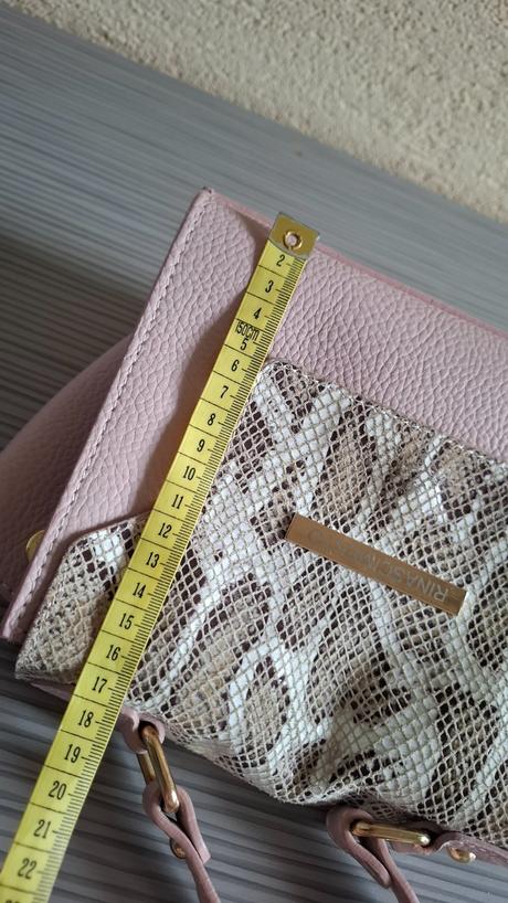 Bkedoružová kabelka,