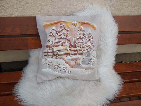 Maľované vankúše so zimnou krajinkou,