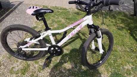 Krásny bicykel kellys, kellys,20