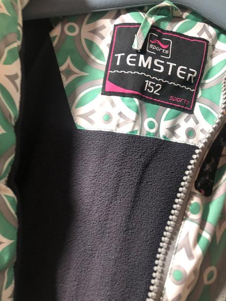 Lyžiarska bunda, 152