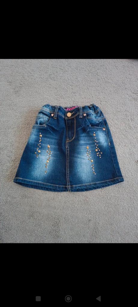 Riflová sukňa, 116