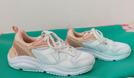 Diadora tenisky, 37
