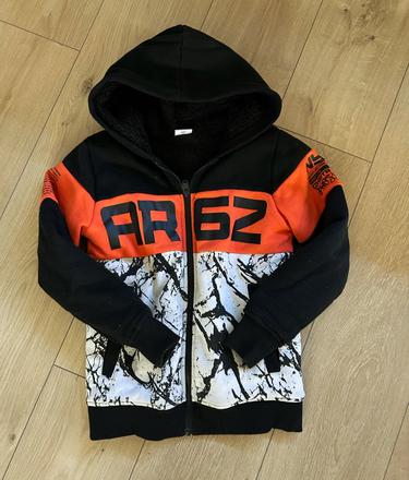 Hrubá teplá zimná mikina, takko,134