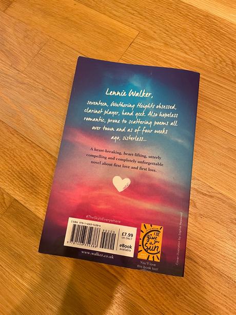 Kniha the sky is everywhere anglicka, 