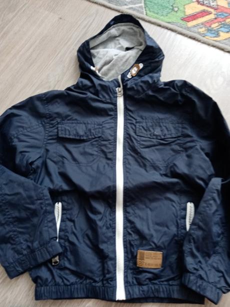 Prechodna vetrovka, rebel,134