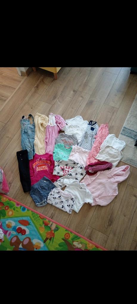 Balík dievčenského oblečenia 9-24 mesiacov, 68–80