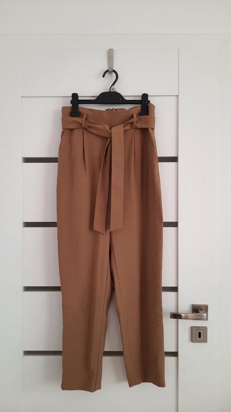 Nohavice volneho strihu, f&f,36