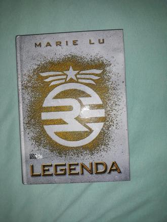 Marie lu legenda,