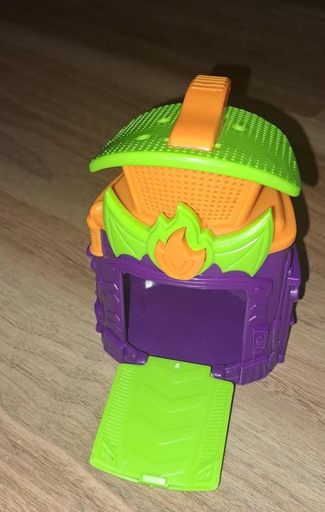 Superzings väzenie domcek,