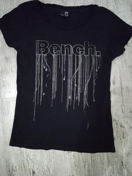 Tricko, bench,s