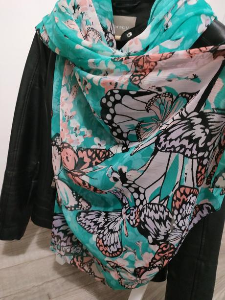 Zelena satka s motýlikmi, orsay, orsay