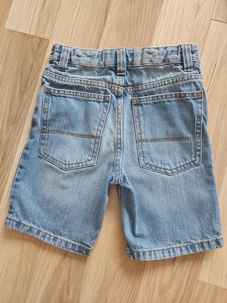 Kraťasy next, next,122