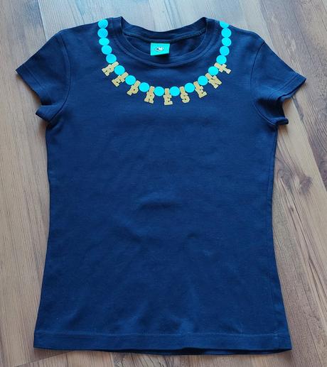 Tricko represent s, s