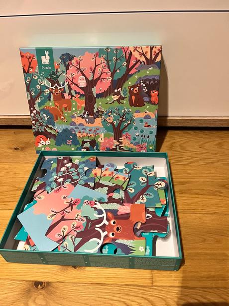 Janod svietiace puzzle - les,