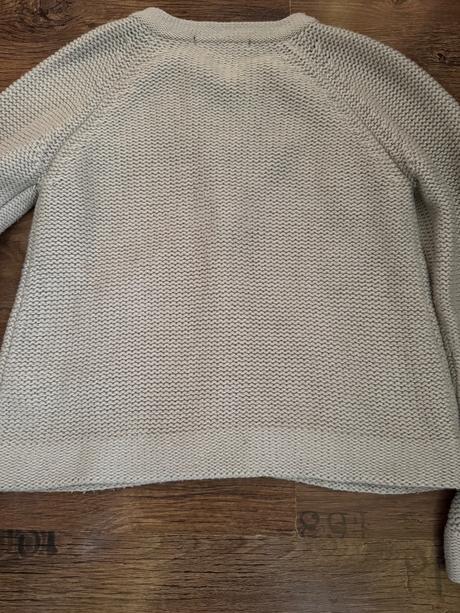 Béžový sveter okaïdi, 140