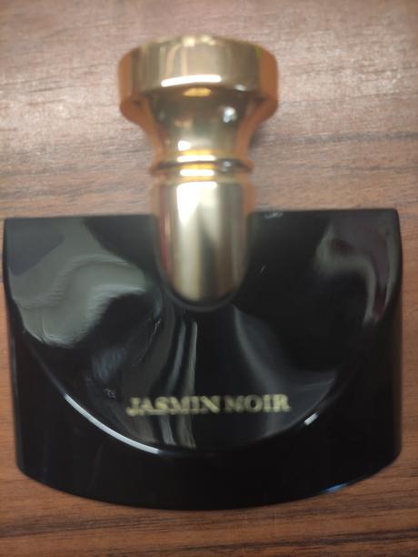 Bvlgari jasmin noir, 