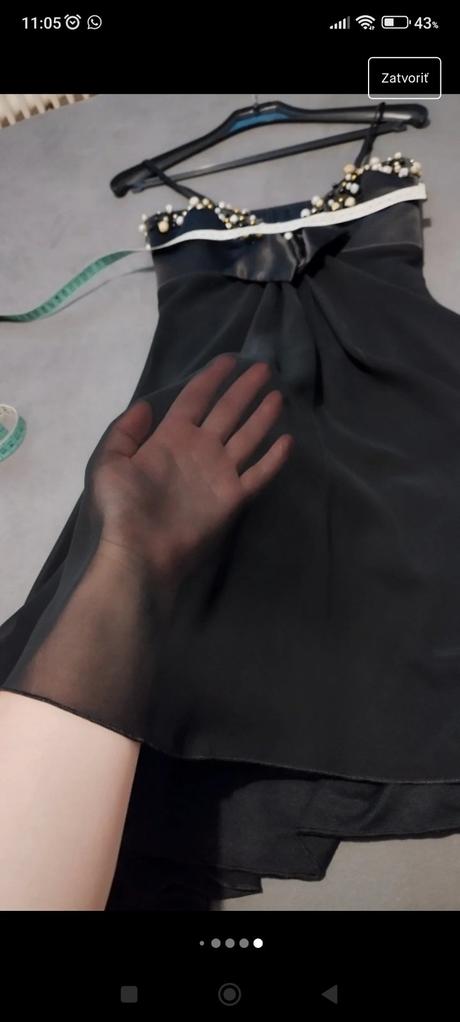 Dámske spoločenské šaty, 36