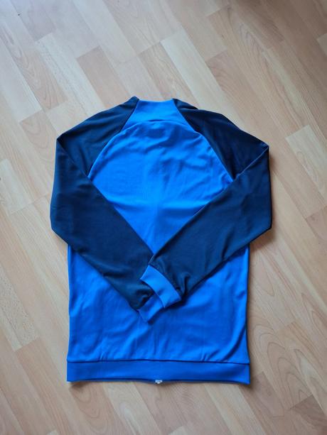 Športová mikina, nike,152