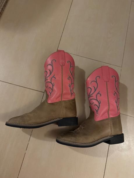 Western cizmy, 34