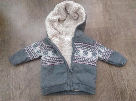 Teply svetrik, f&f,68