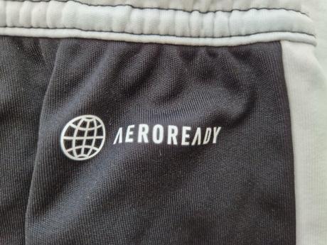 25ša_adidas so zazipsovatelnymi kapsami, adidas,140