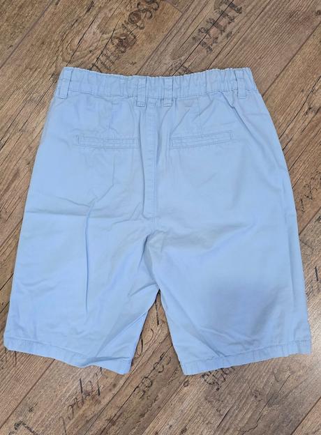 Bermudy, reserved,158