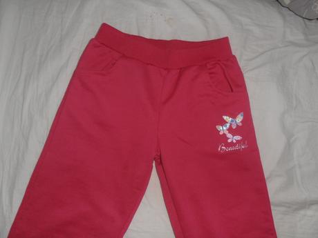 Dievčenské tepláky, 128