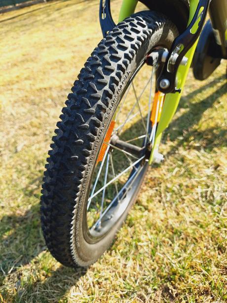 Detský bicykel 16" b-twin dark hero 500, 16