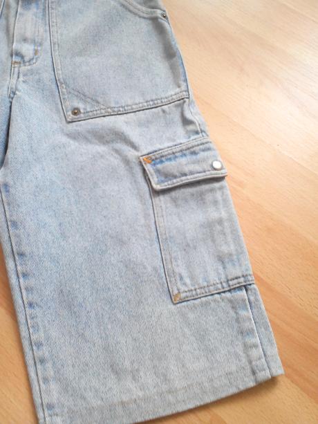 Trištvrťaky 122-128, 122