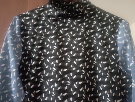 Zaujímavé šaty, s