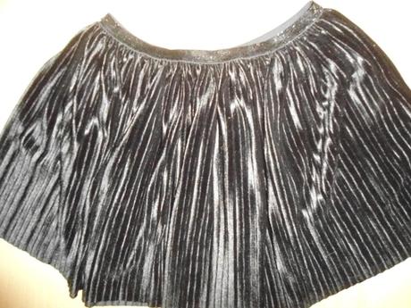 Cierna dievcenska sukna, pepco,134