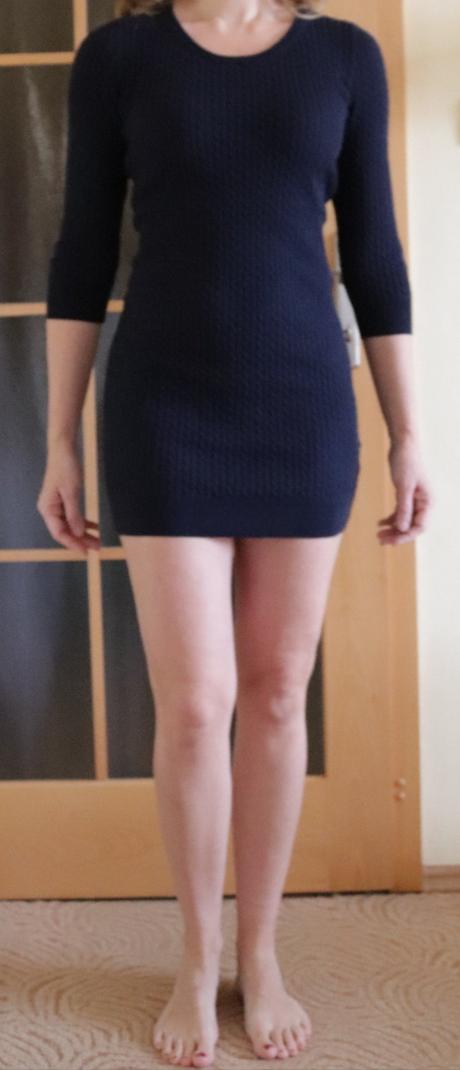 Kvalitné šaty s obsahom vlny, m