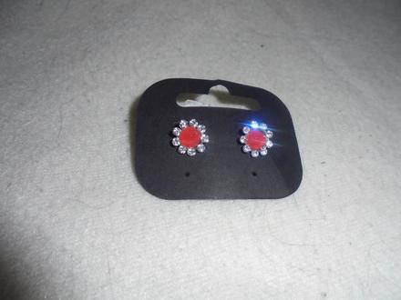 Predám náušnice, 