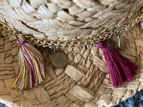 Klobúk s retiazkami 128/140, takko,104