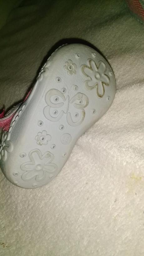 Topanočky na prvé krôčiky, 18