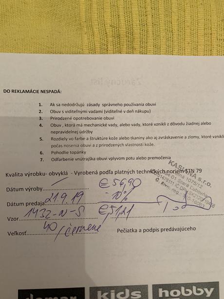 Červené lodičky, 40