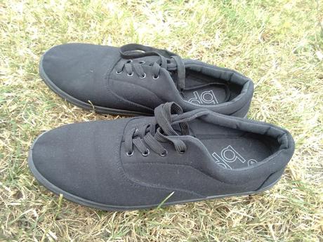 Čierne letné tenisky (plátenky), 44